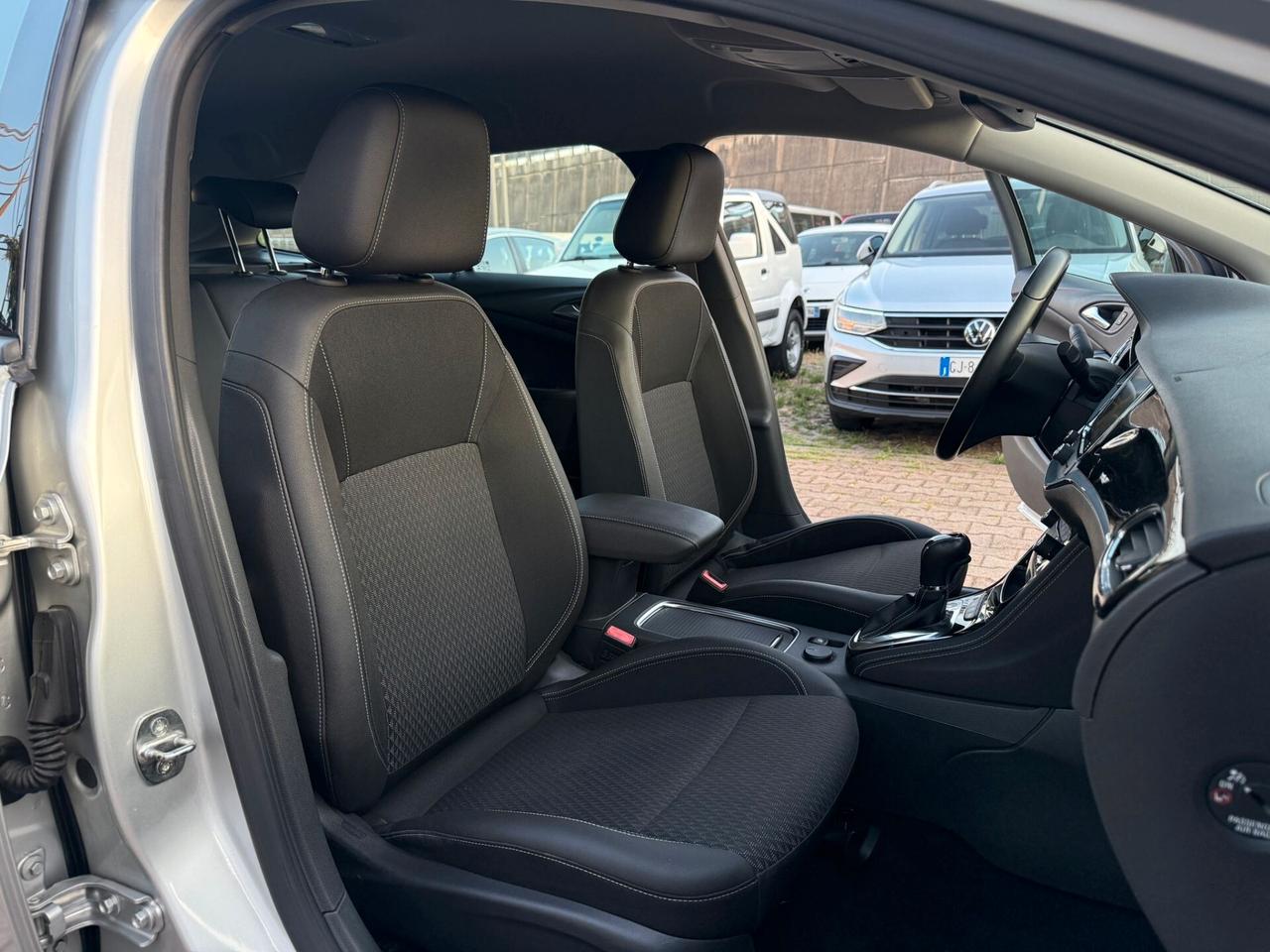 Opel Astra 1.6 CDTi 136CV Sports Tourer AUTOMATICA
