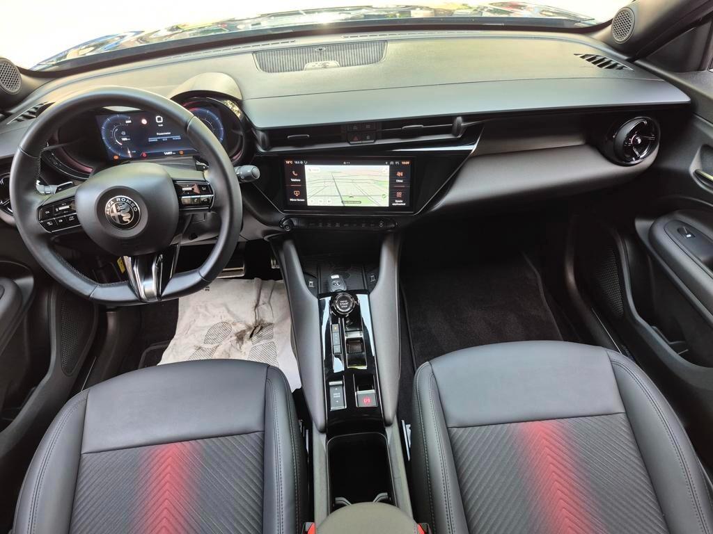 Alfa Romeo Junior 1.2 136 CV Hybrid eDCT6 Speciale