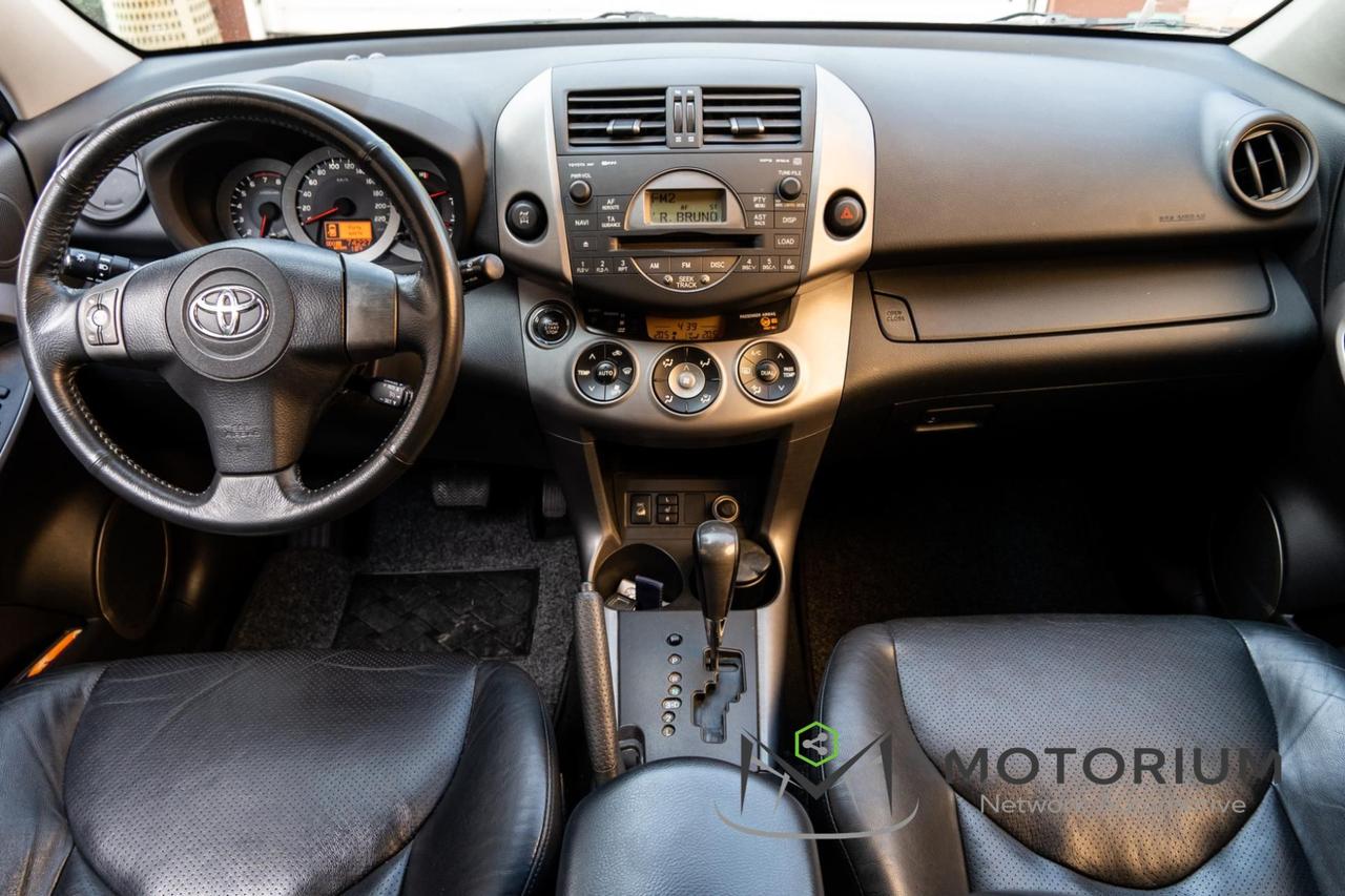 Toyota RAV4 2.0 VVT-i 16v Luxury - 74.000KM UNIPROPRIETARIO