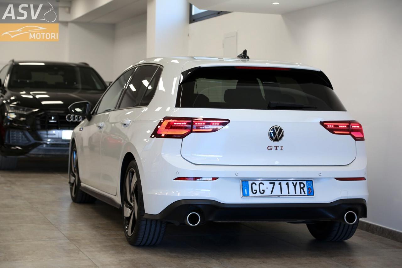 Volkswagen Golf GTI 2.0 TSI DSG