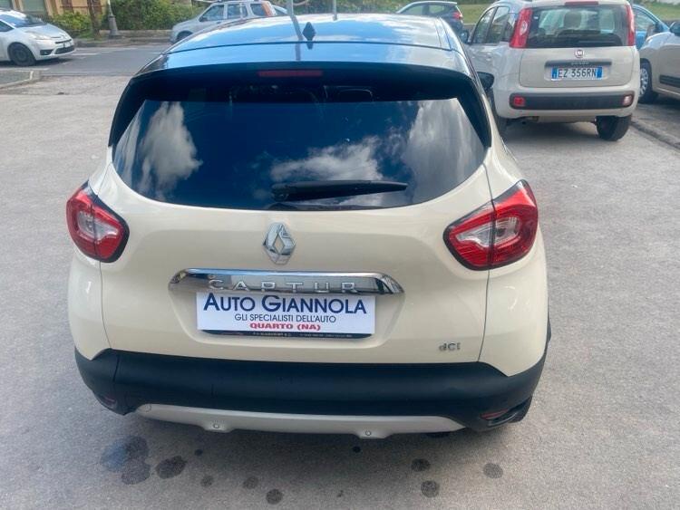 Captur 1.5 dCi 90 CV Project Runway Super Accessiorata