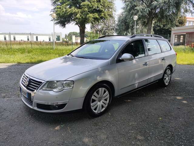 Volkswagen Passat Variant 2.0 tdi Sportline dpf*Garanzia*Unipro*Service VW