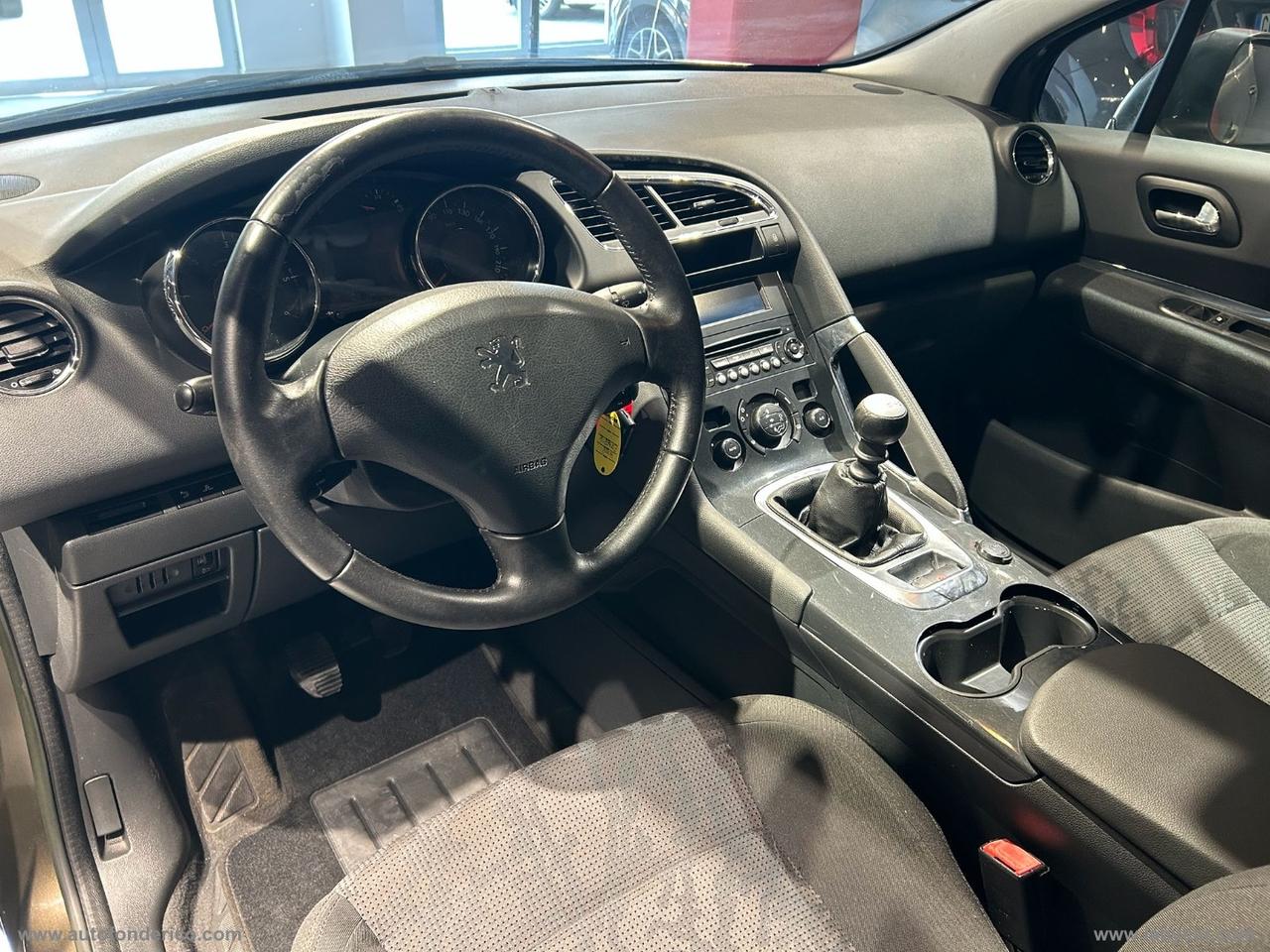 PEUGEOT 3008 1.6 HDi 112 CV Active