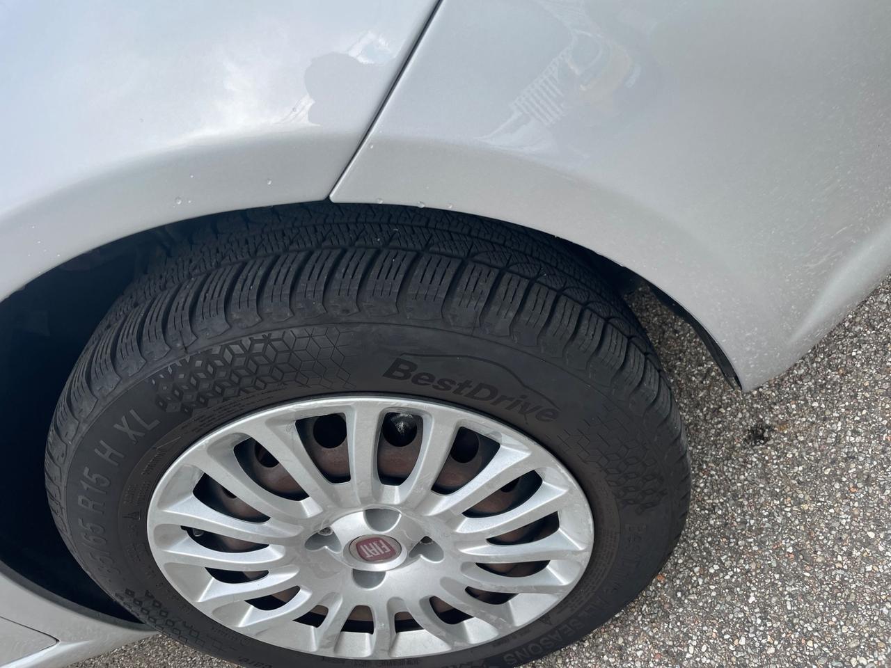 Fiat Punto 1.2 EURO 6b VA BENE PER NEOPT.