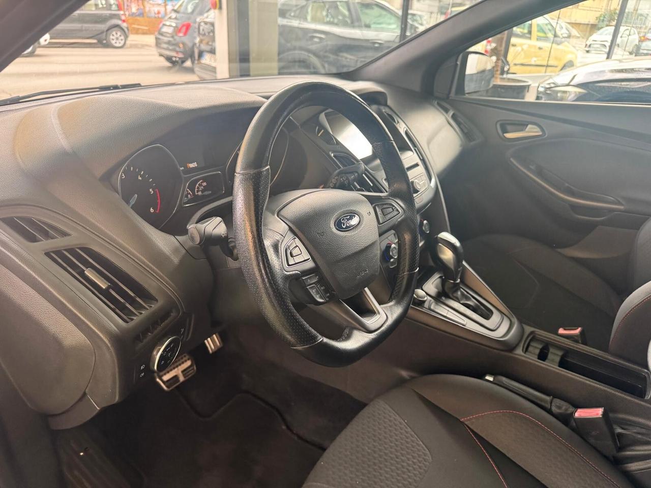 Ford Focus 1.5 TDCi 120 CV Start&Stop Powershift Titanium