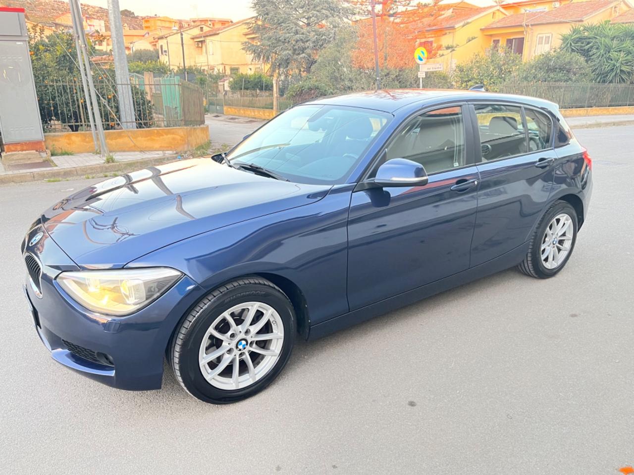 Bmw 120 120d xDrive 5p. Urban