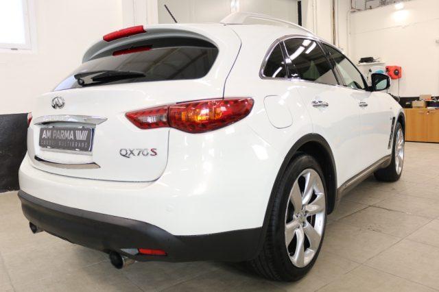 INFINITI QX70 3.0 diesel V6 AT S Premium