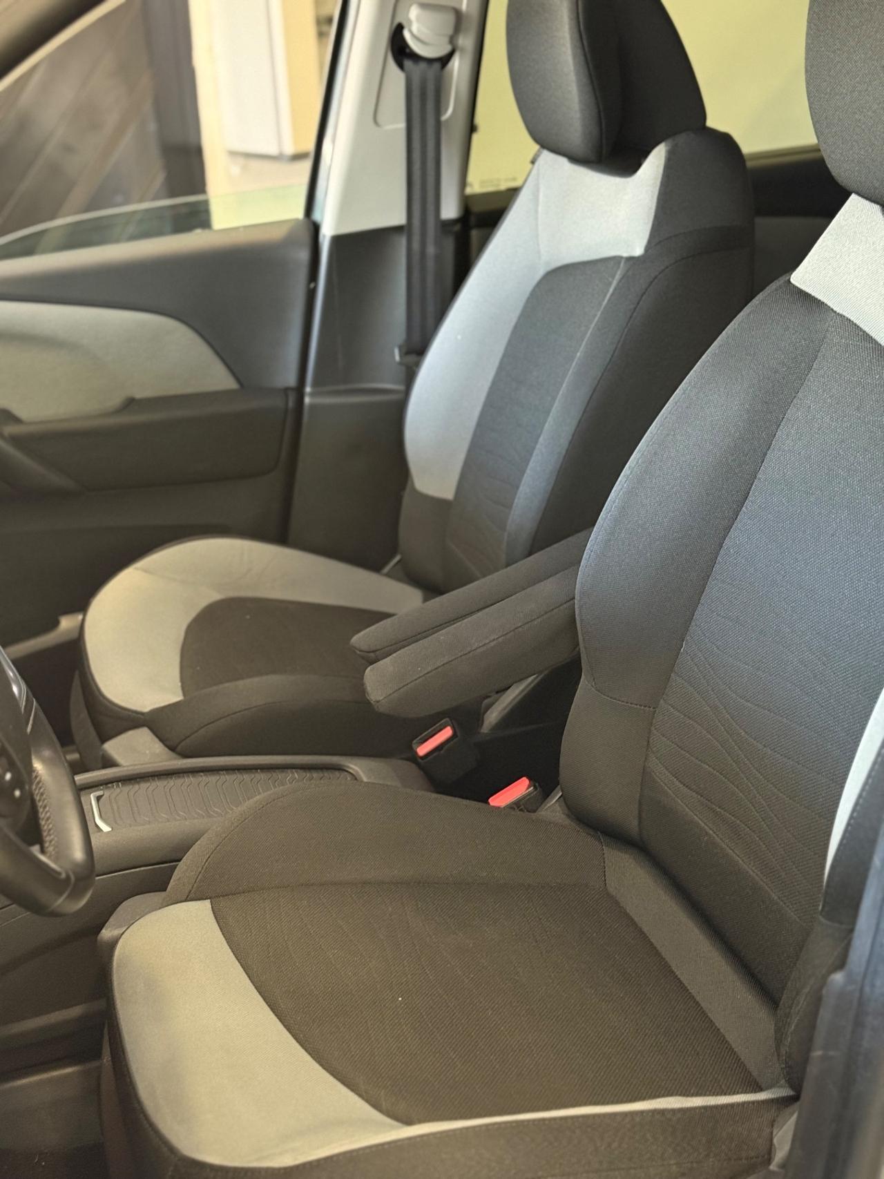 Citroen Grand C4 Picasso BlueHDi 120 S&S EAT6 Exclusive