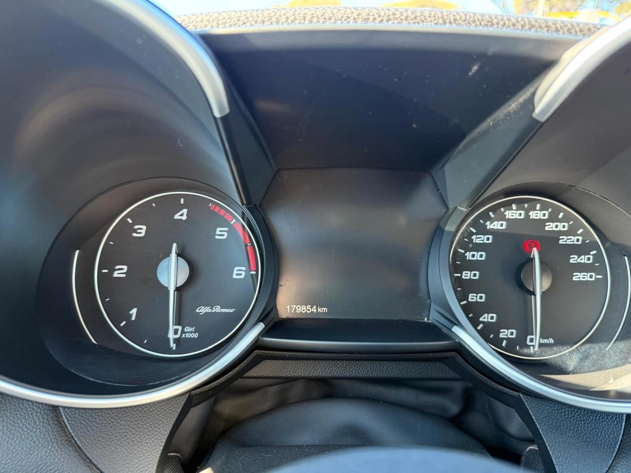 Alfa Romeo Giulia 2.2 Turbodiesel 190 CV AT8 B-Tech