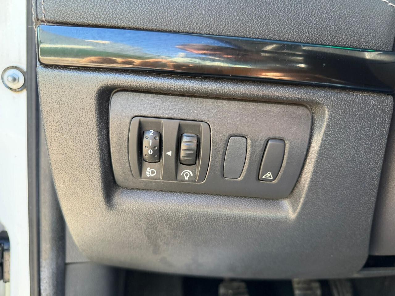 Renault Clio 1.2 16V 5 porte Live! - Anno 2011 - NEOPATENTATO