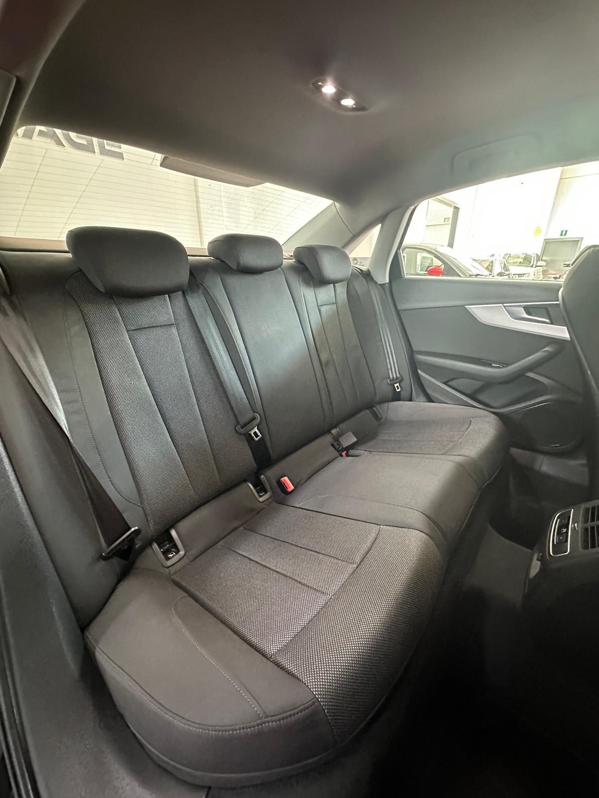 Audi A4 2.0 TDI clean diesel multitronic Business Plus