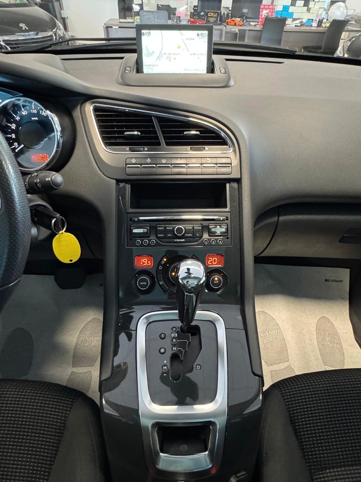 Peugeot 5008 1.6 BLUEHDI 120CV EAT6 ALLURE 7POSTI 2015