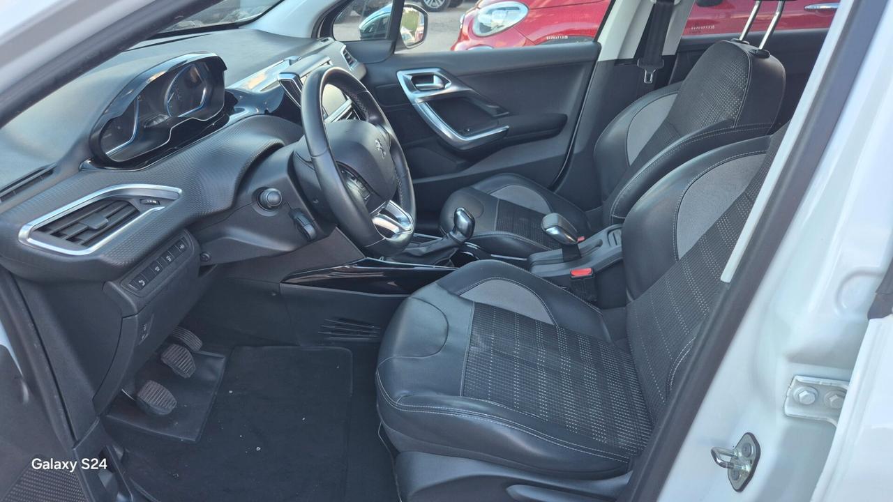 Peugeot 2008 BlueHDi 100 Allure