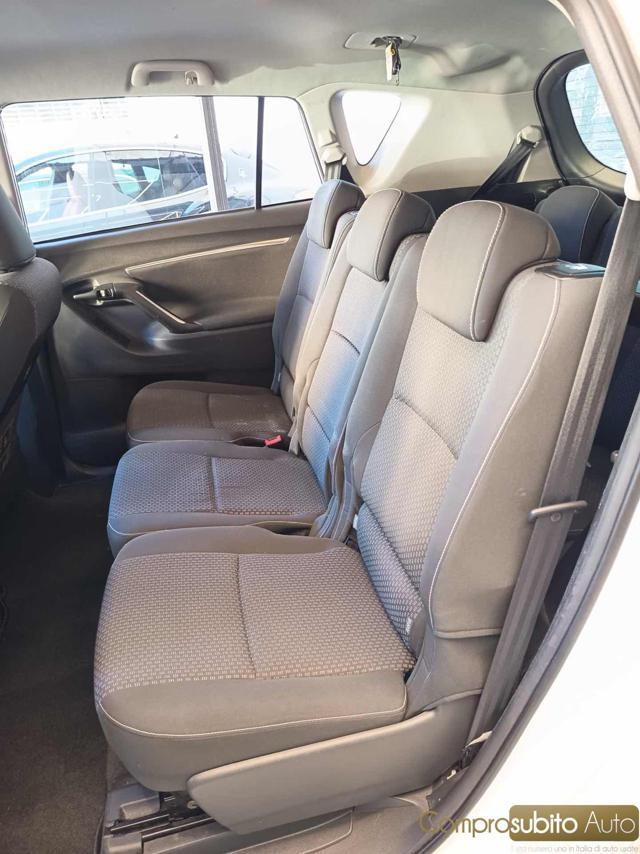 TOYOTA Verso 2.0 D Active 7 posti