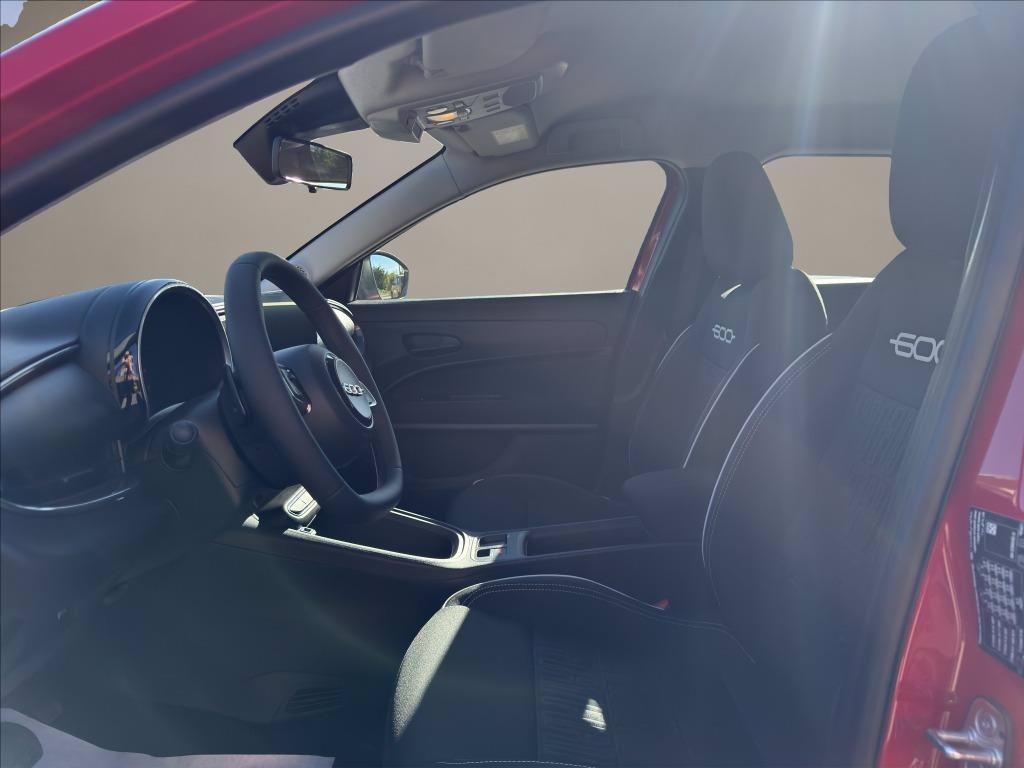 FIAT 600 1.2 hybrid 110cv auto del 2025