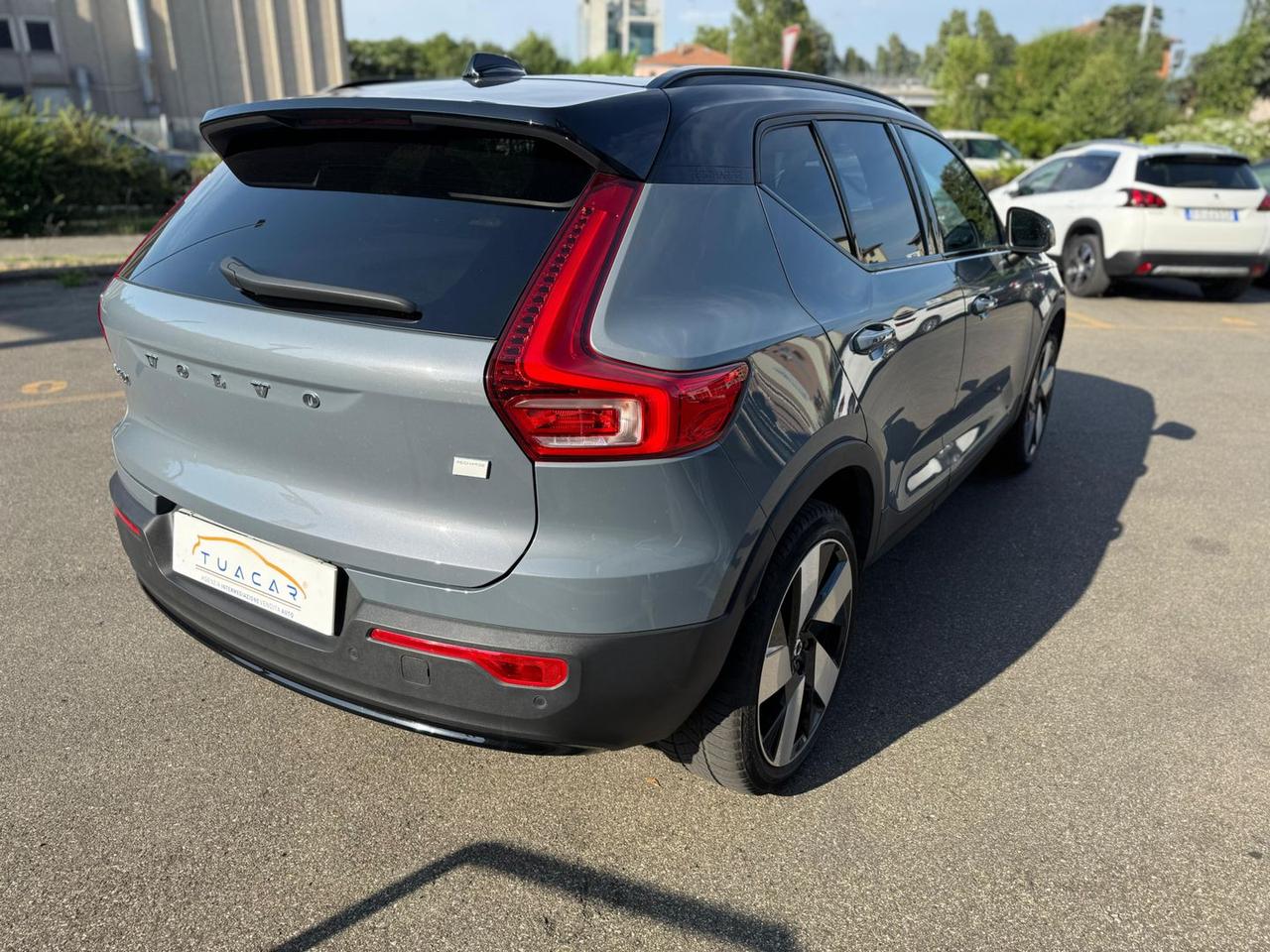Volvo XC40 Plus Recharge #5938
