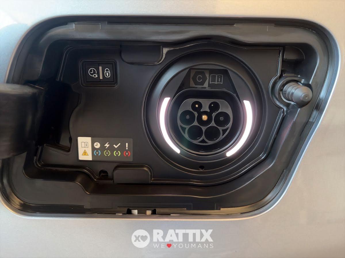 Peugeot 3008 1.6 hybrid 225CV GT e-eat8