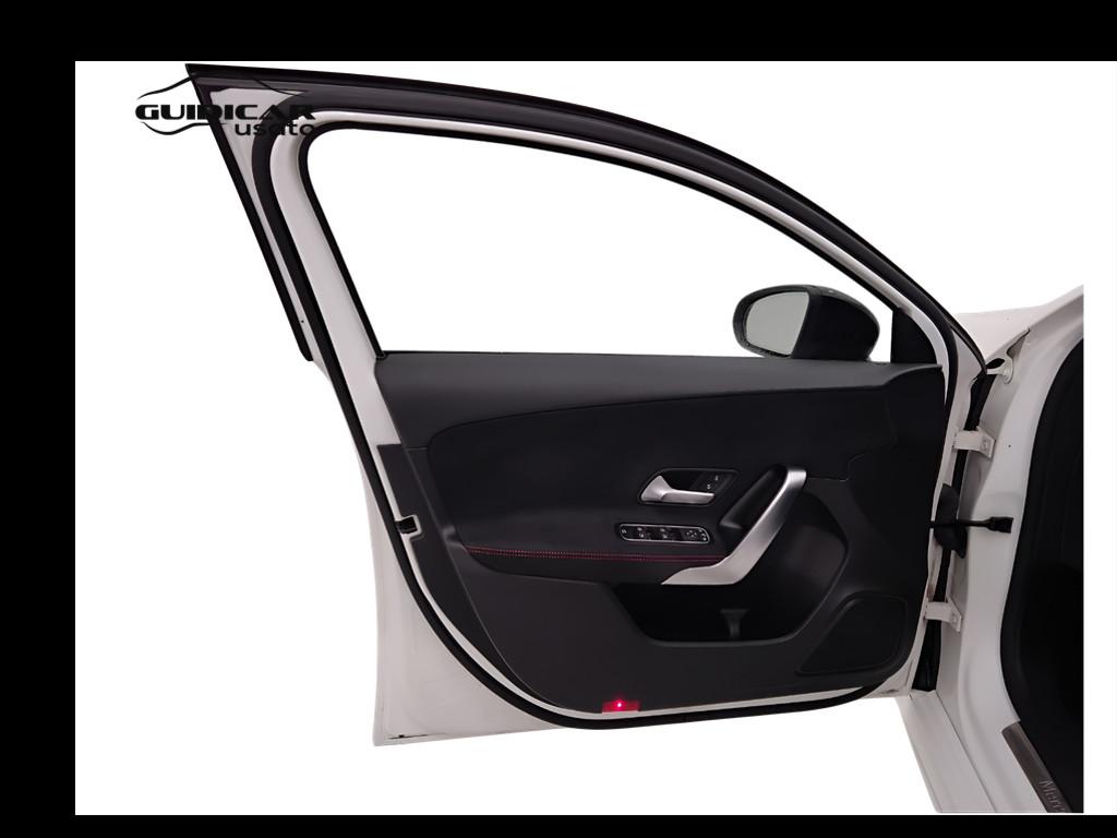 Mercedes-Benz Classe A - W177 2018 - A 180 d Premium