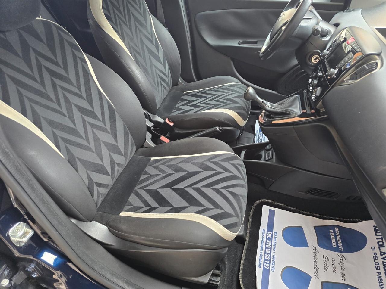 Lancia Ypsilon 1.3 Multijet 95 cv 5 porte Gold