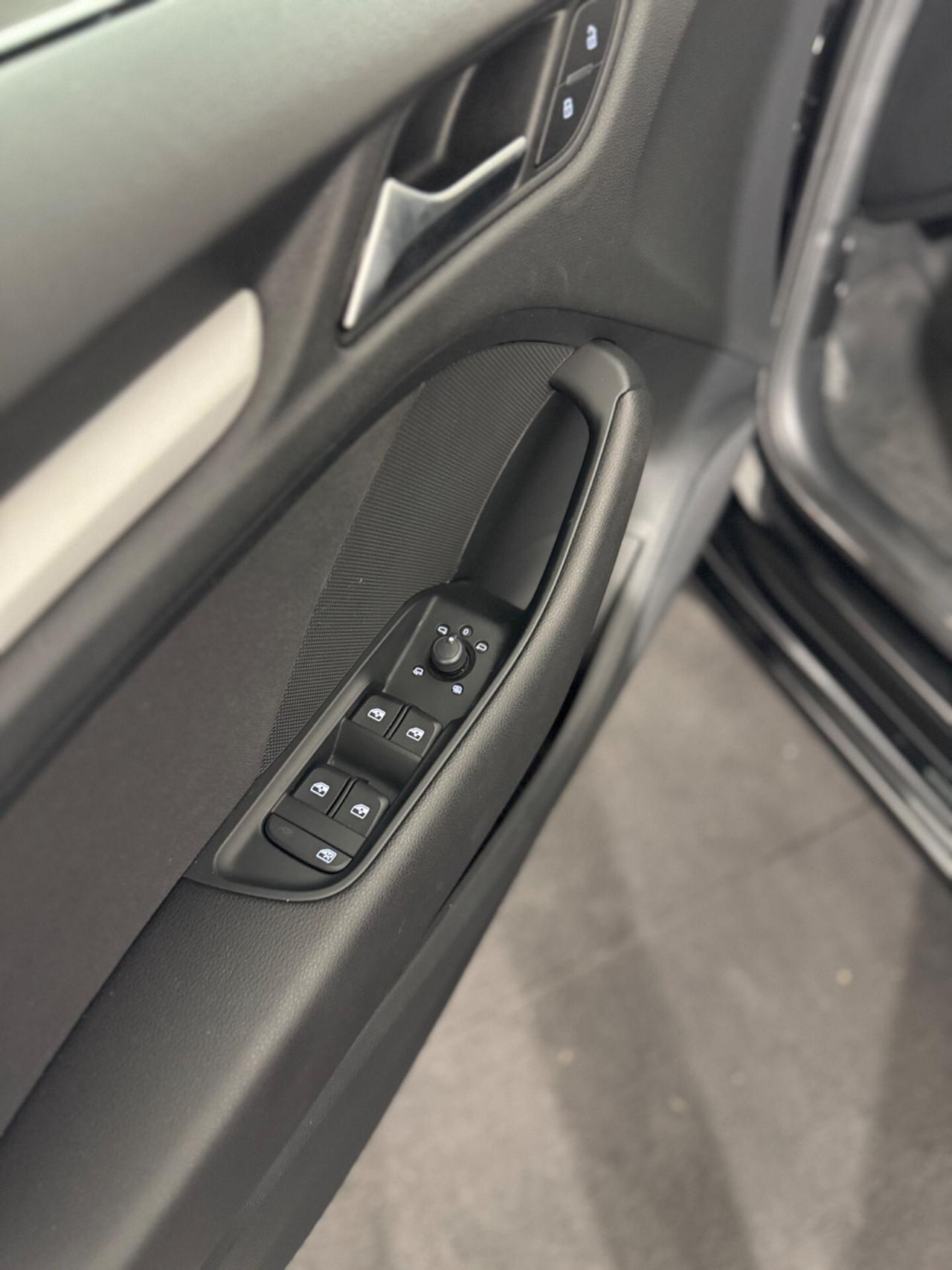 Audi A3 SPB 35 TDI S tronic Admired Identity Black