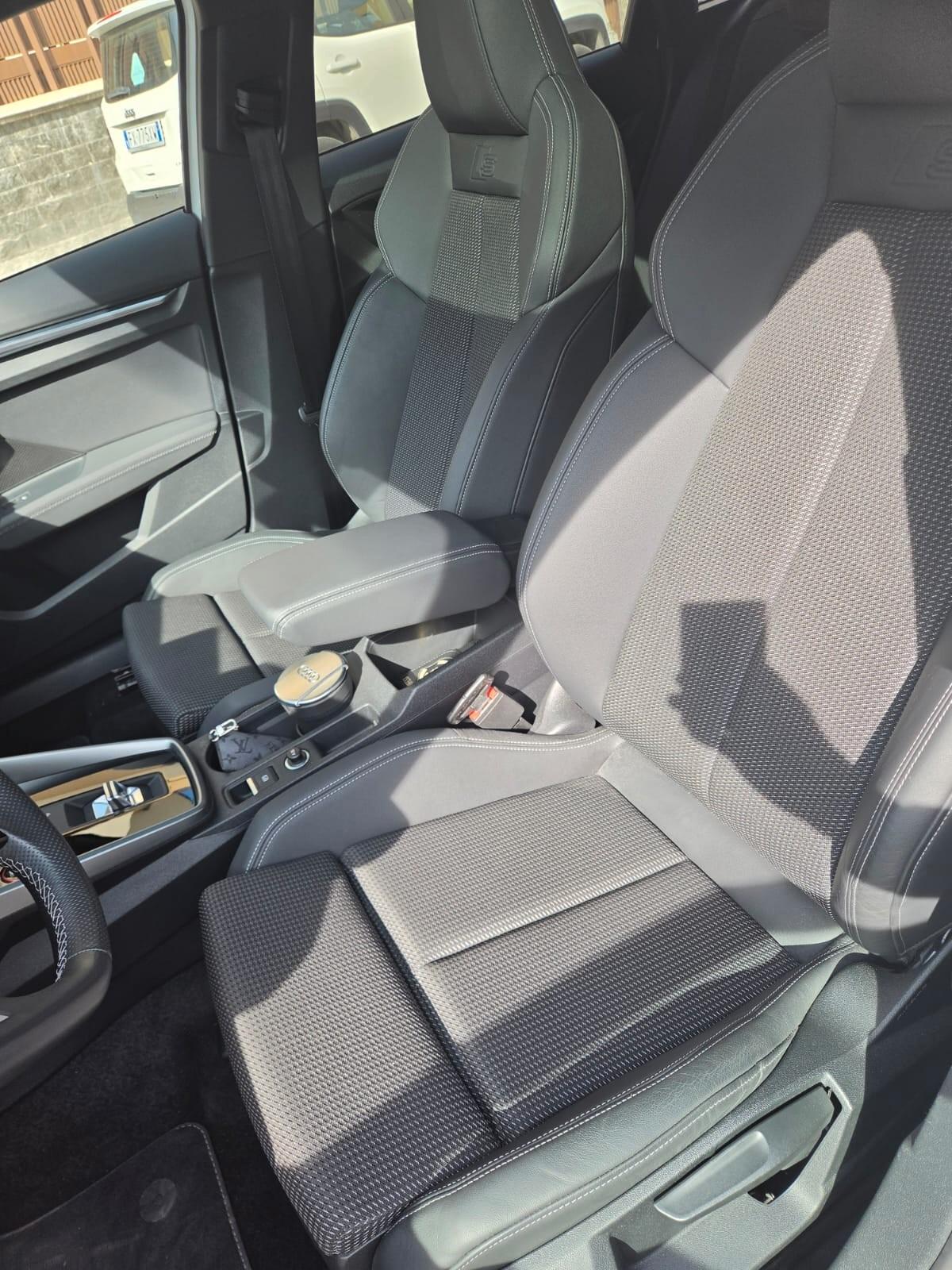 Audi A3 S3 Sedan TFSI quattro S tronic sport attitude