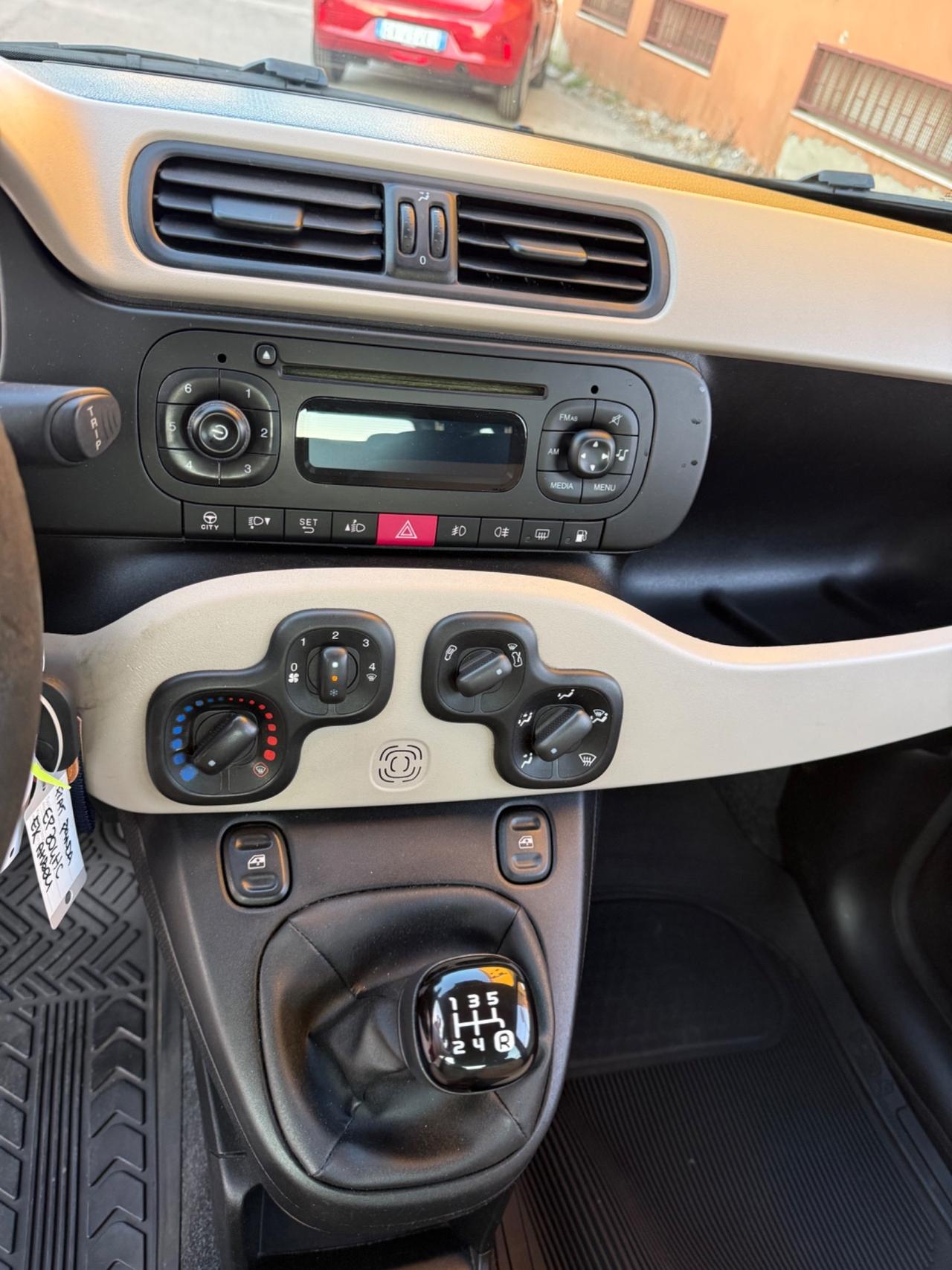 Fiat Panda 0.9 TwinAir Turbo Natural Power Lounge