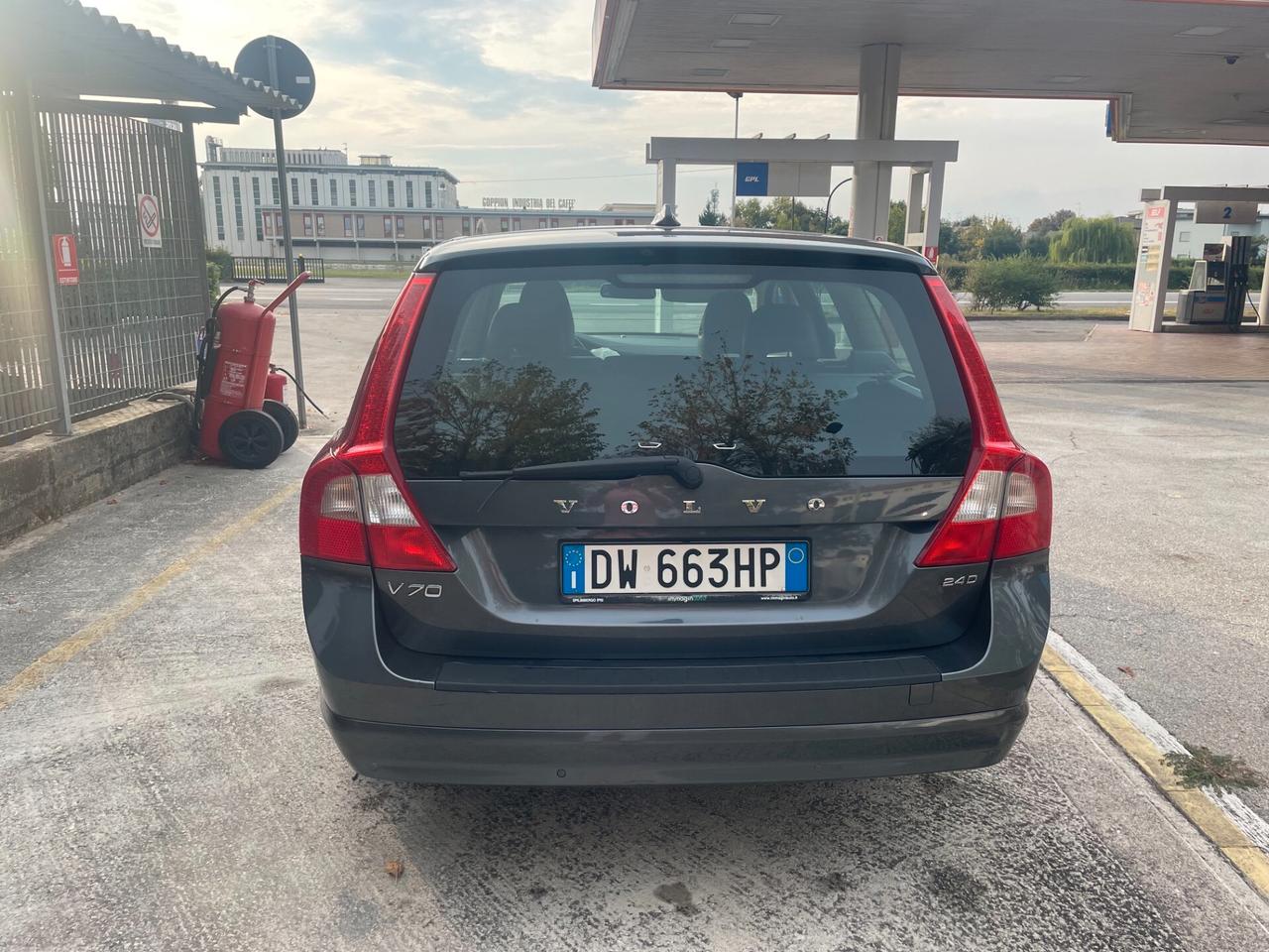 Volvo V70 2.4 D5 Geartronic Momentum