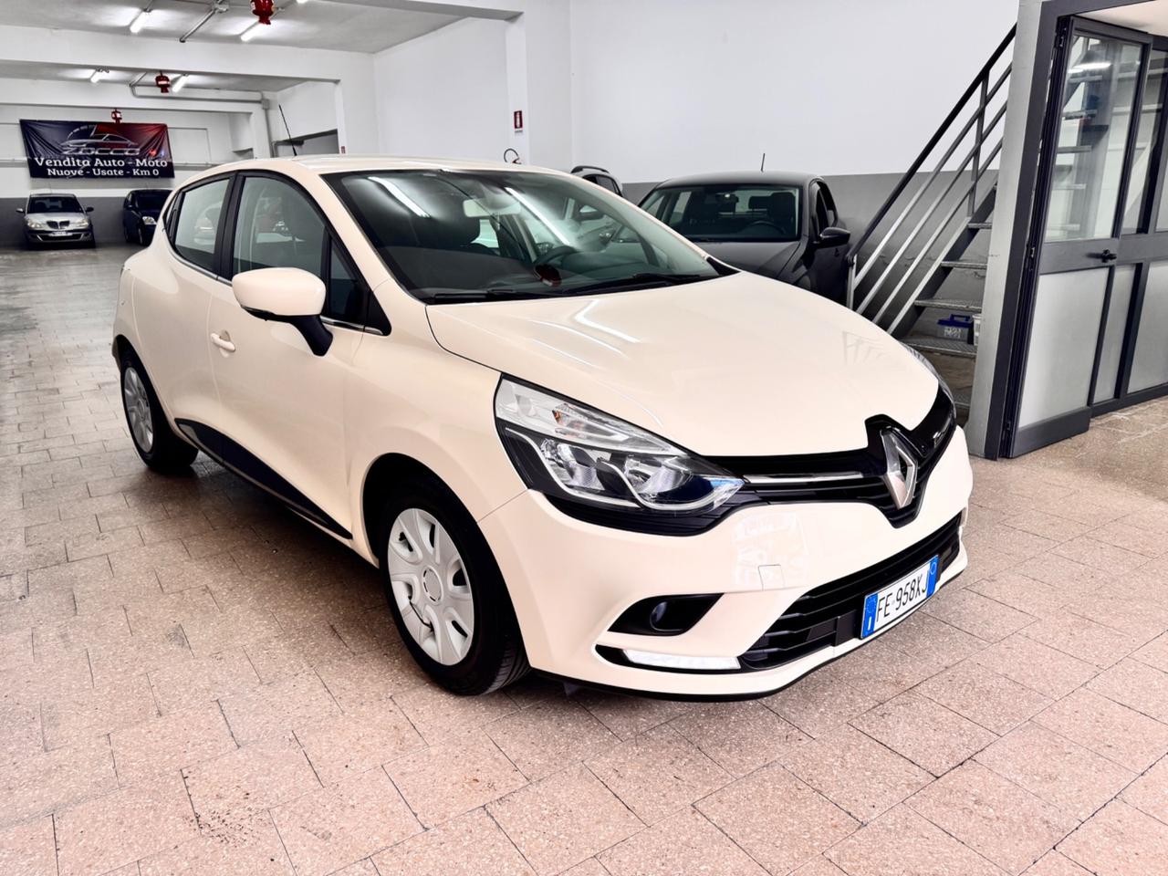 Renault Clio 1.5 DCi 75 Cv 5P. 90.000 Km - 11/2016