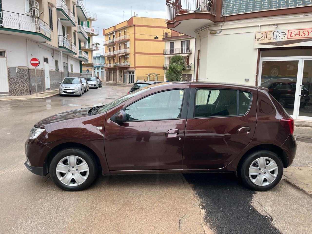 Dacia Sandero 1.0 SCe 12V 75CV Lauréate