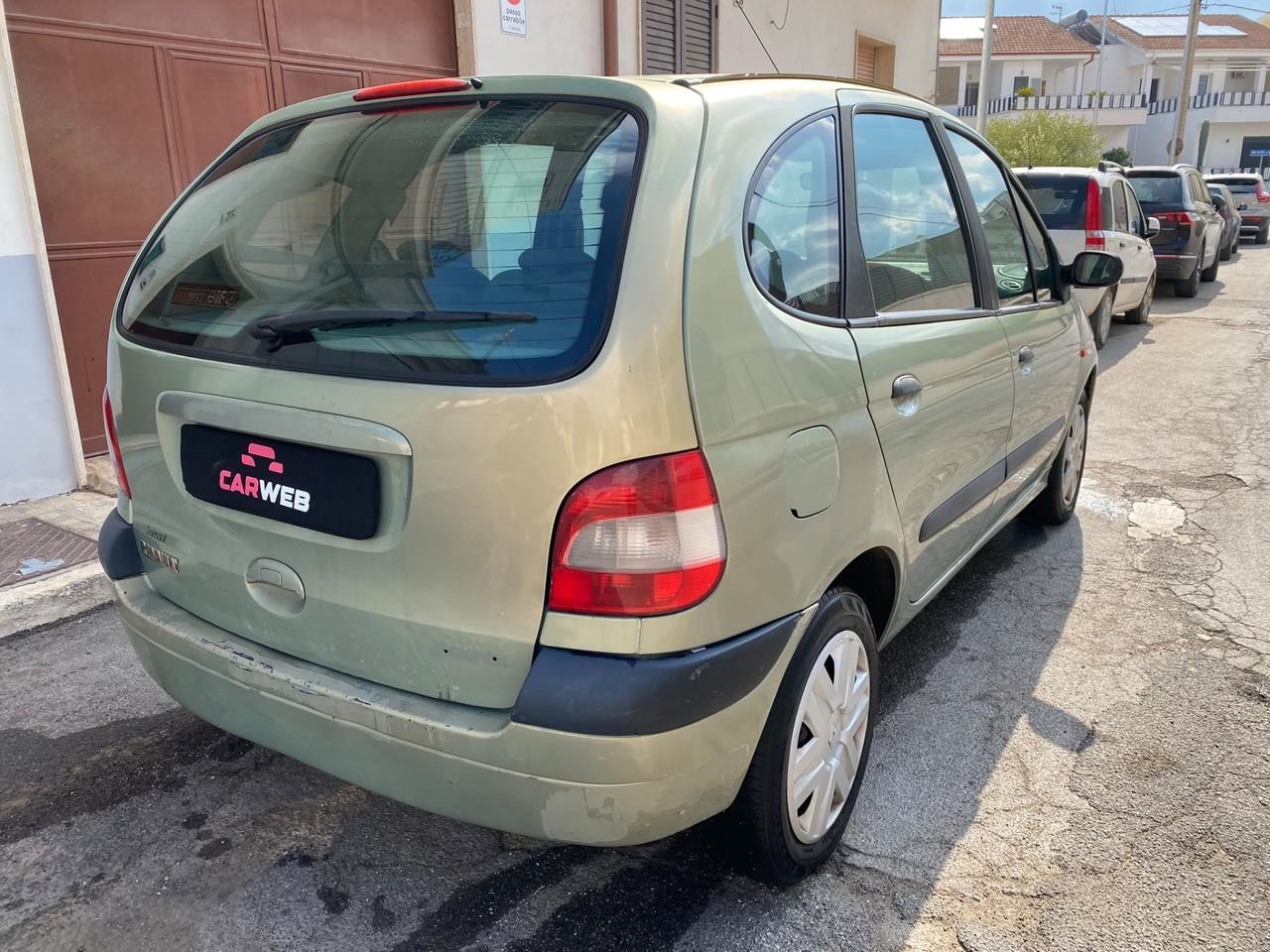 Renault Megane Mégane 1.9 dCi 5 porte Confort Privilège