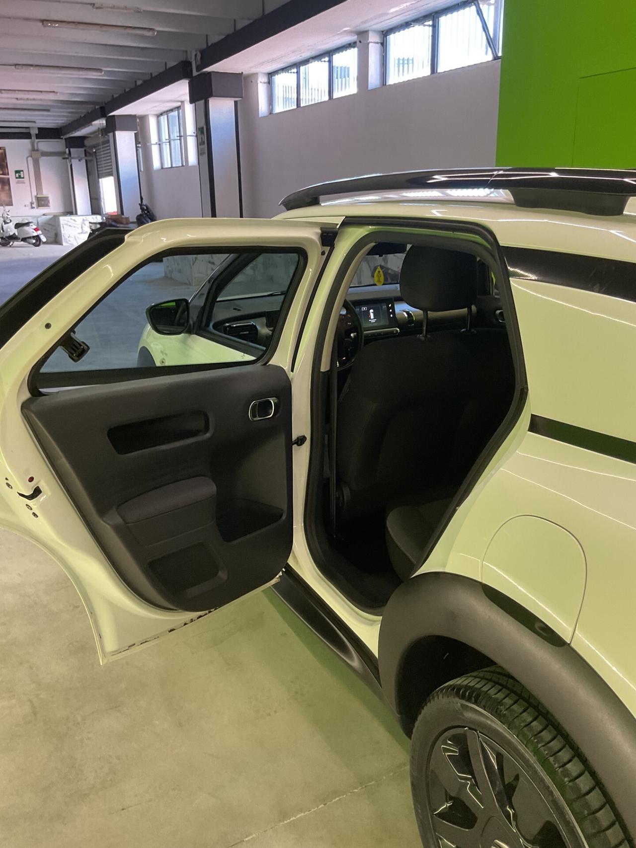 Citroen C4 Cactus BlueHDi 100 S&S ETG6 Shine