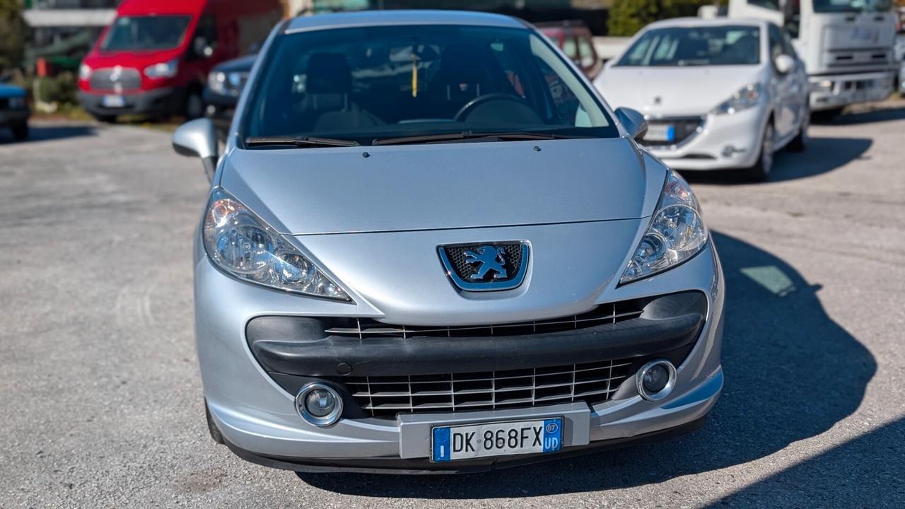 Peugeot 207 1.4 HDi 70CV 5p. XS