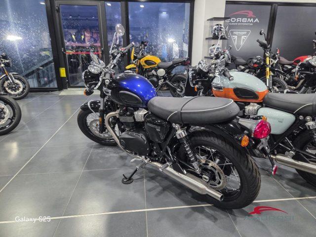 TRIUMPH Bonneville T100 (MY21)