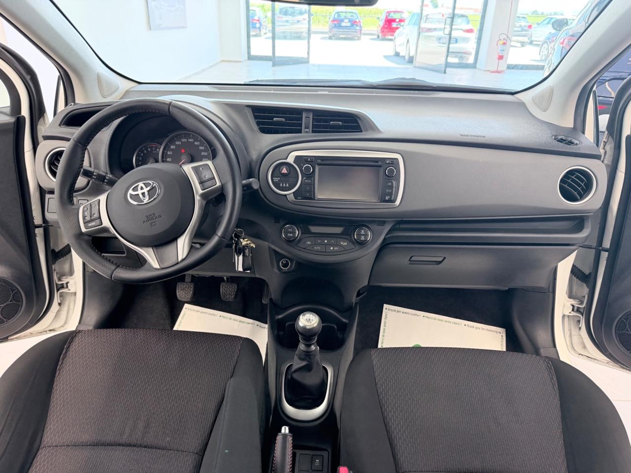 Toyota Yaris 1.3 5 porte Lounge