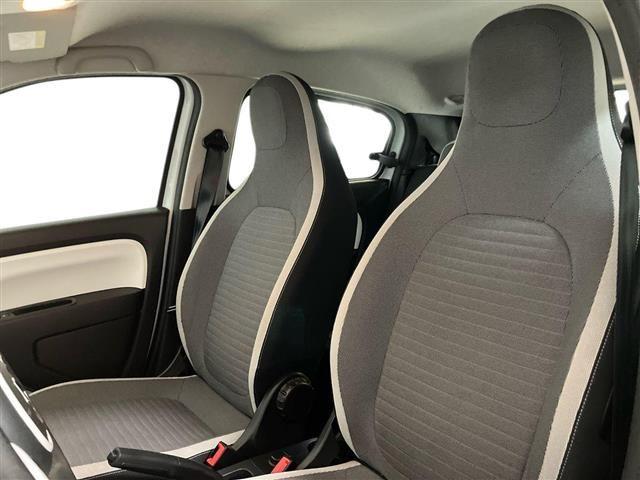 RENAULT Twingo 22kWh Equilibre