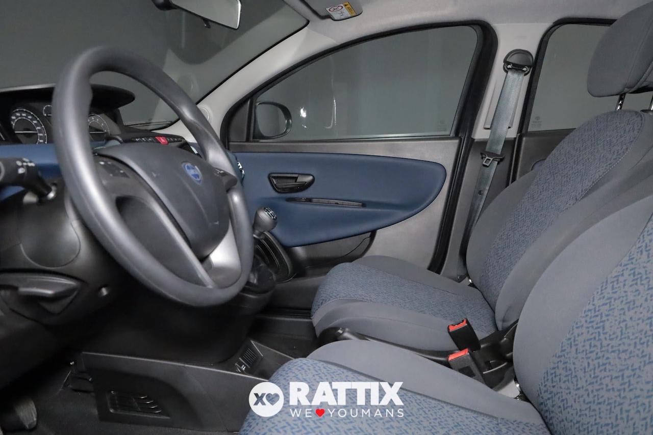 Lancia Ypsilon 1.0 Firefly Hybrid 70CV Oro