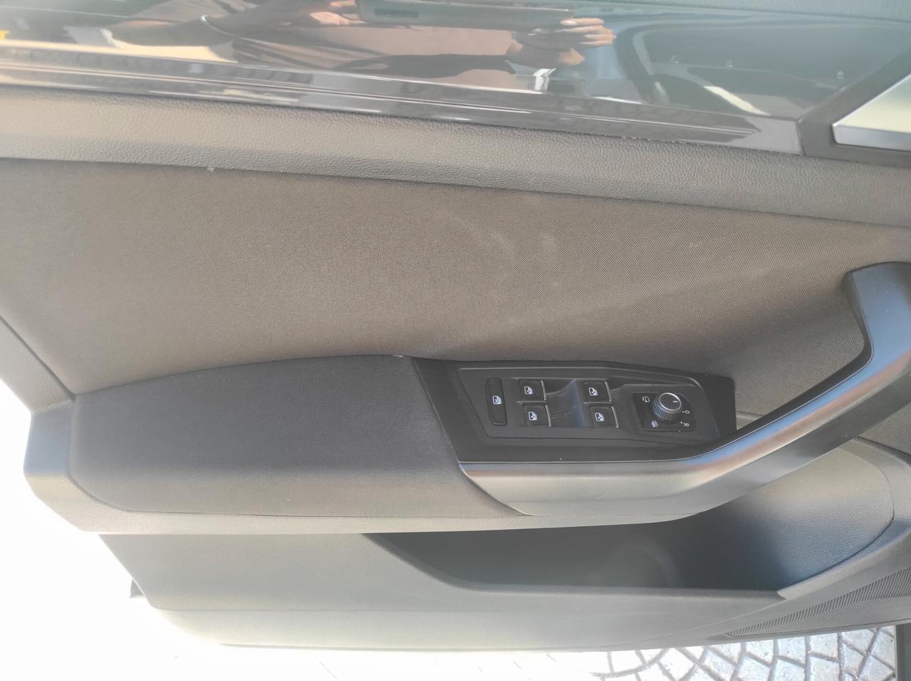 Volkswagen T-Roc 2020 1.6 tdi Advanced Tett b color lega sensori