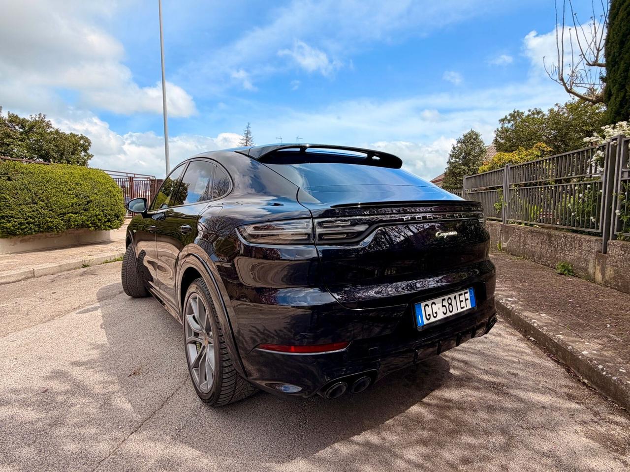 Porsche Cayenne Coupé 3.0 V6 E-Hybrid