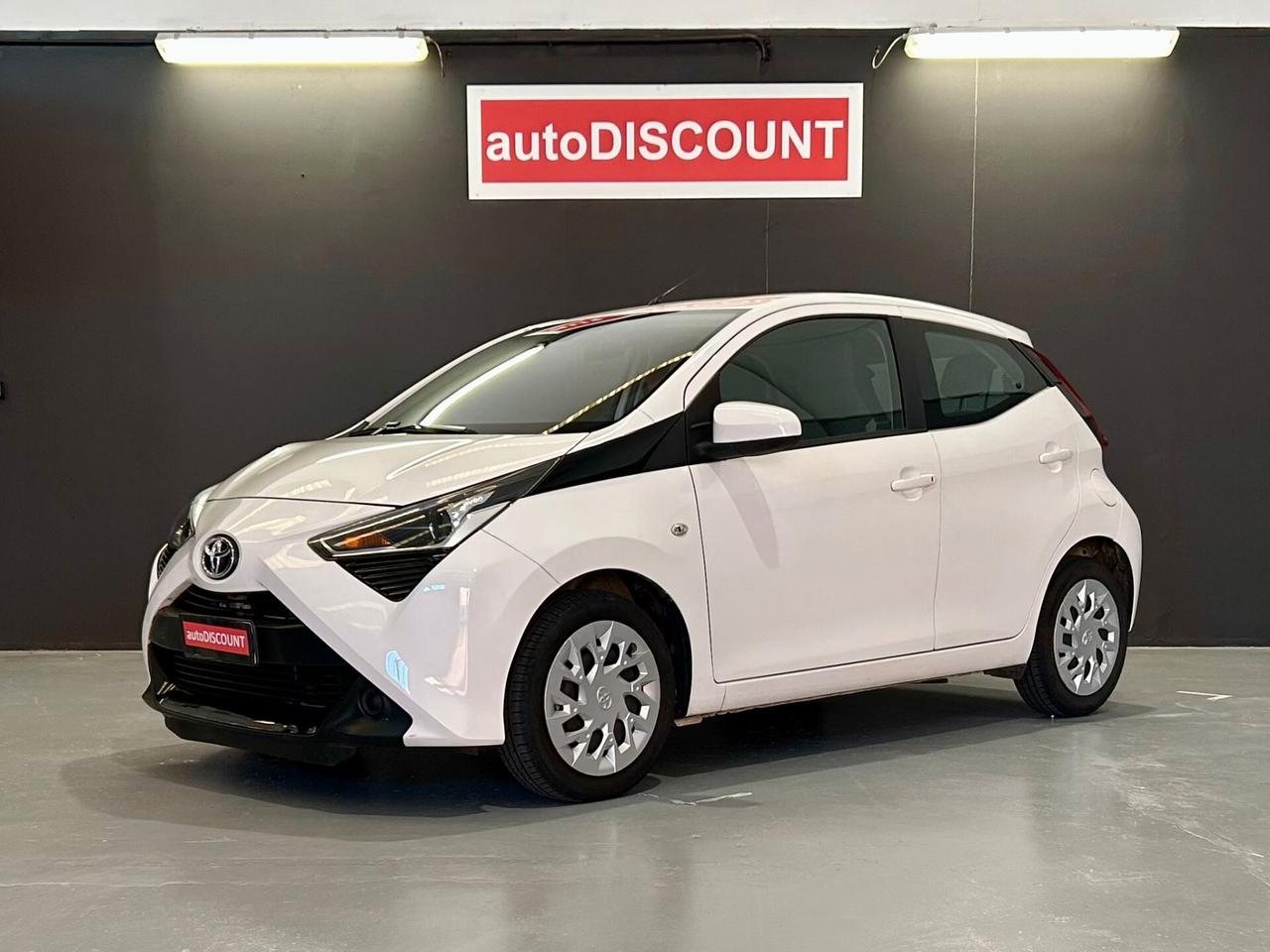 Toyota Aygo 1.0 VVT-i 72 CV 5 porte x-cool *PREZZO PROMO*