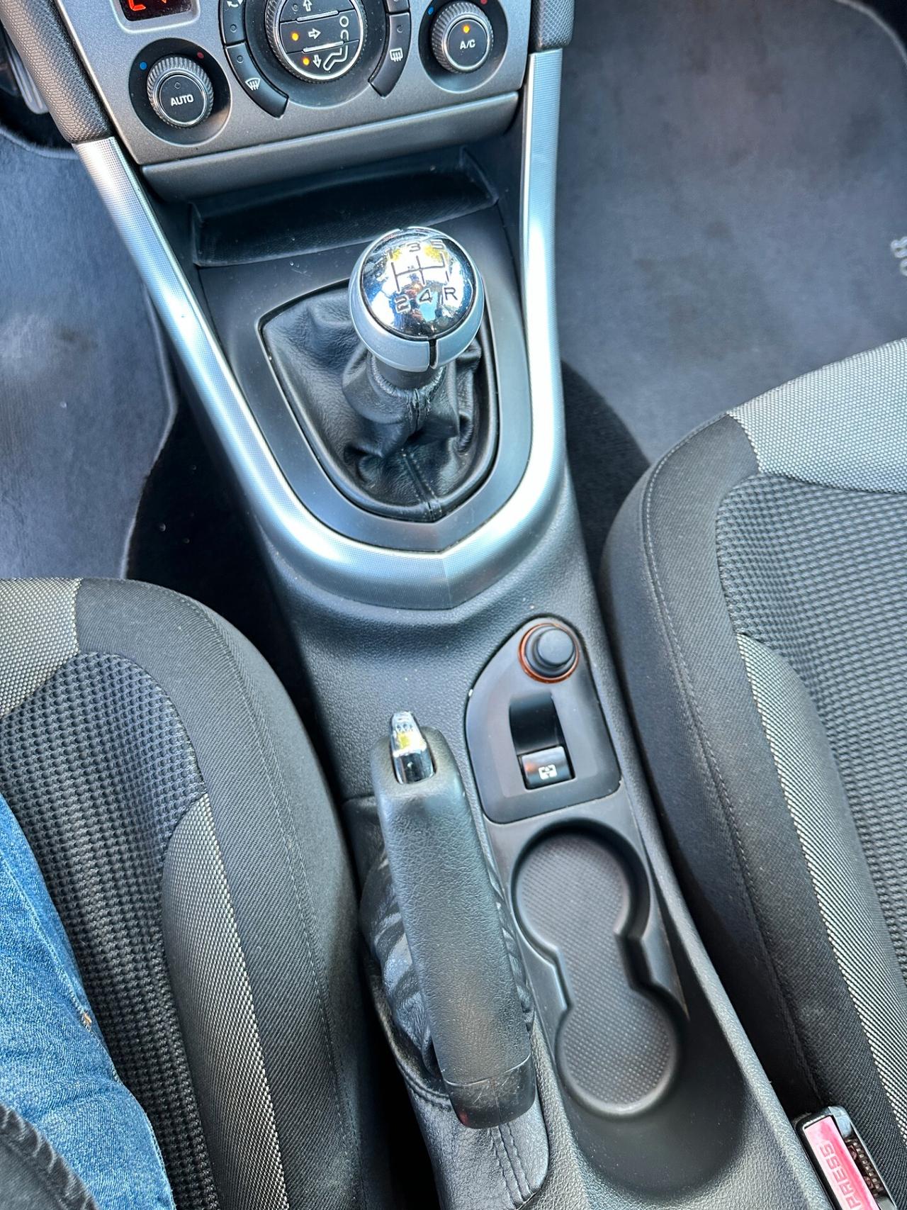 Peugeot 308 1.6 HDi 110CV 5p. Ciel Féline 2008