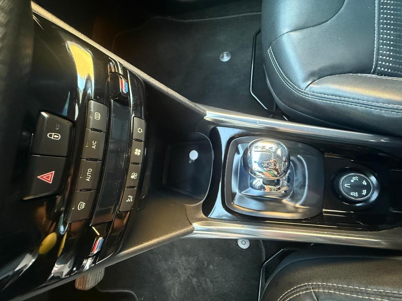 Peugeot 2008 1.6 e-HDi 92 CV Stop&Start robotizzato Active