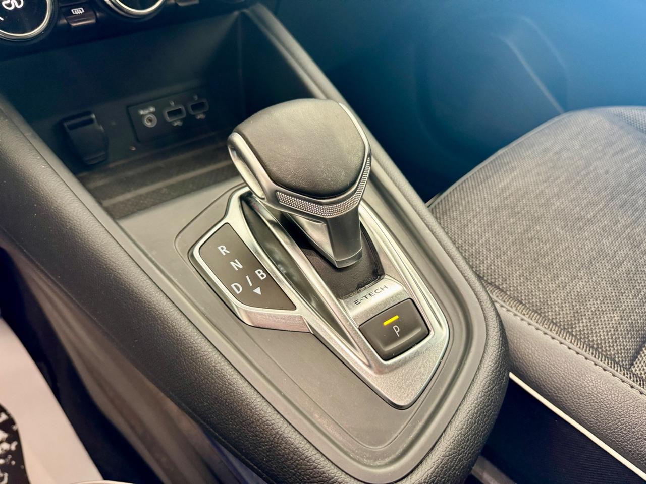 Renault Captur Mild Hybrid 160 CV Intens - NEO PAT OK