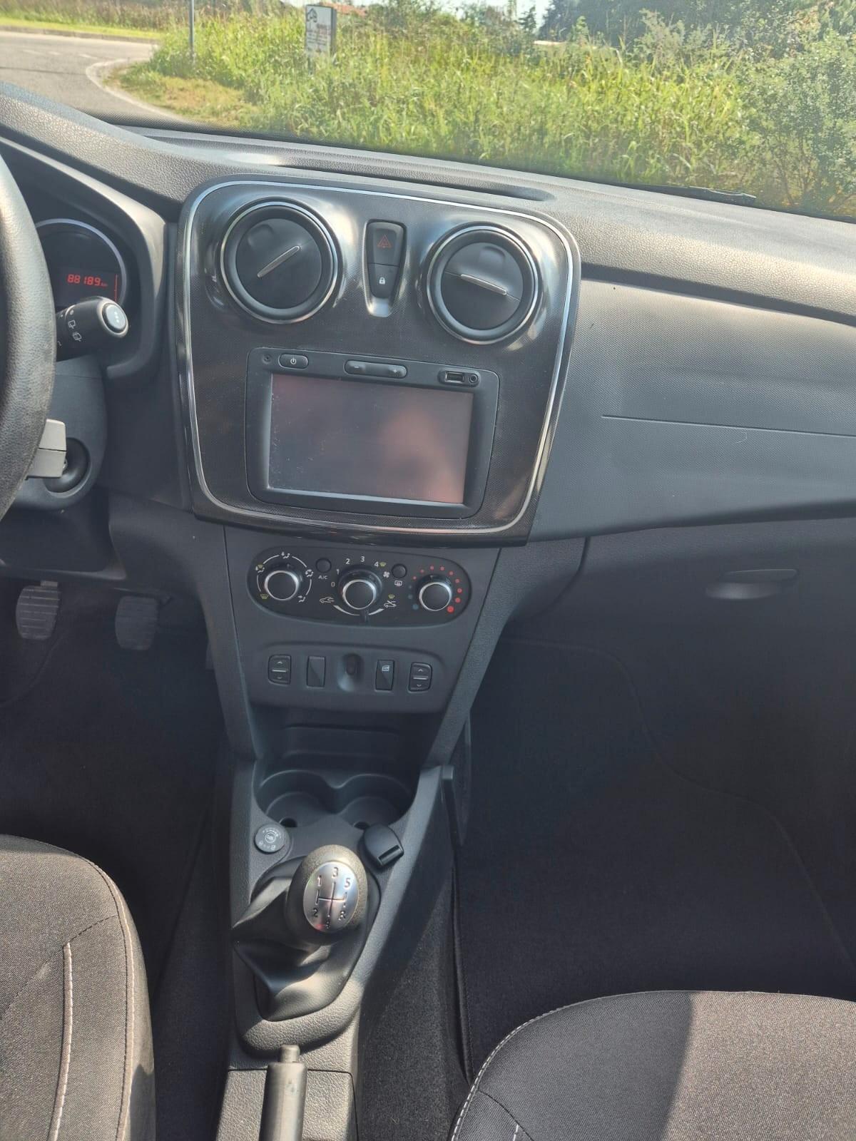 Dacia Logan MCV 0.9 TCe 90CV Lauréate 4 ANNI DI GARANZIA MECCANICA