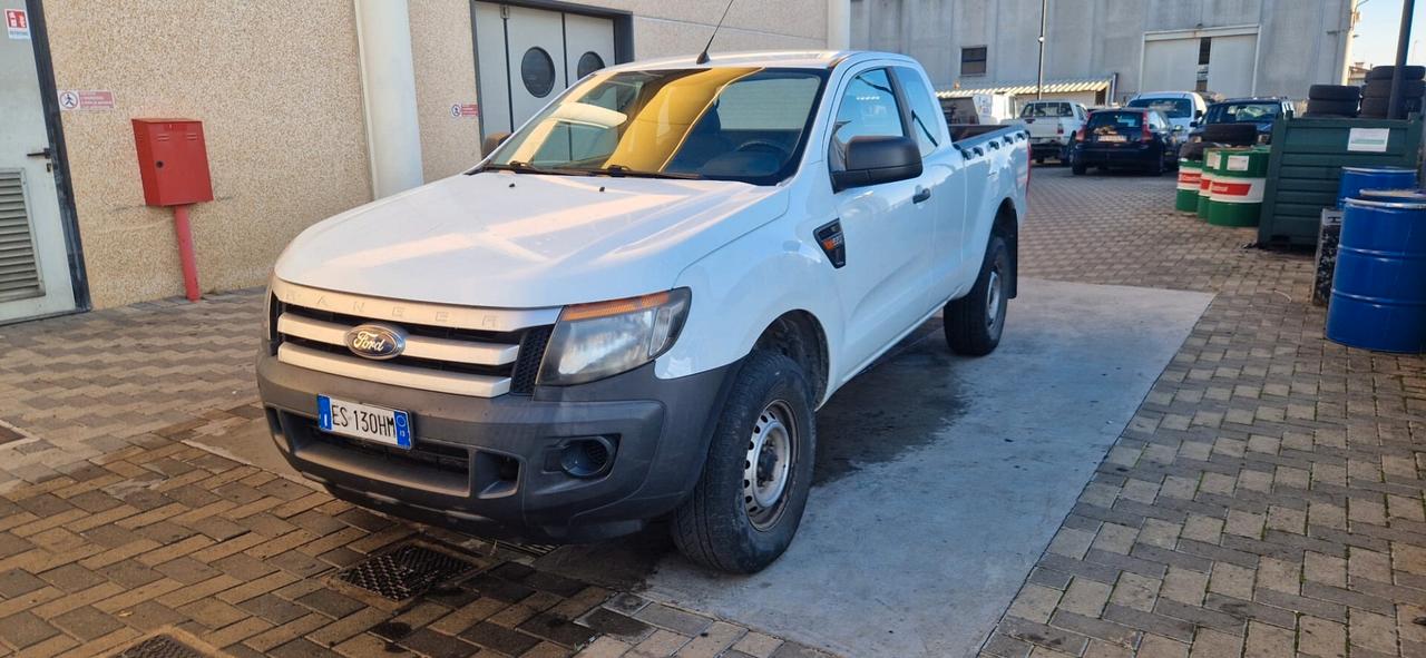FORD RANGER 2,2 XLT 4 POSTI "problemi al motore"