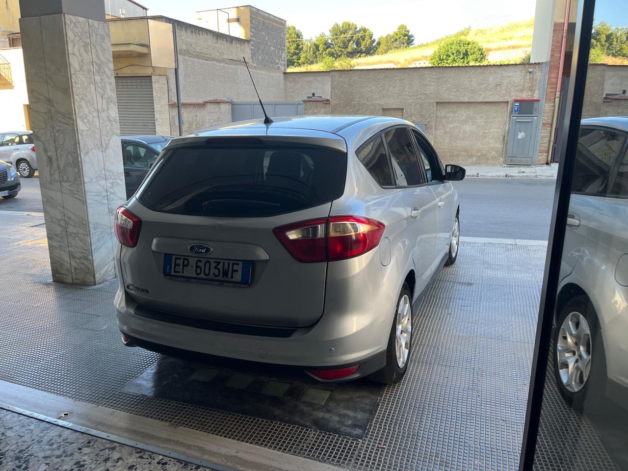 Ford C-Max 1.6 TDCi 115CV Titanium