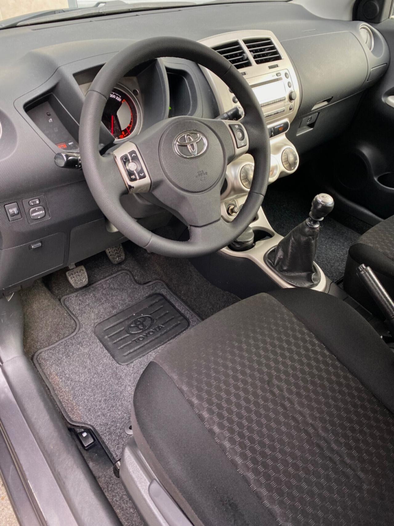 Toyota Urban Cruiser 1.4 D-4D 90cv AWD/4x4 Luxury