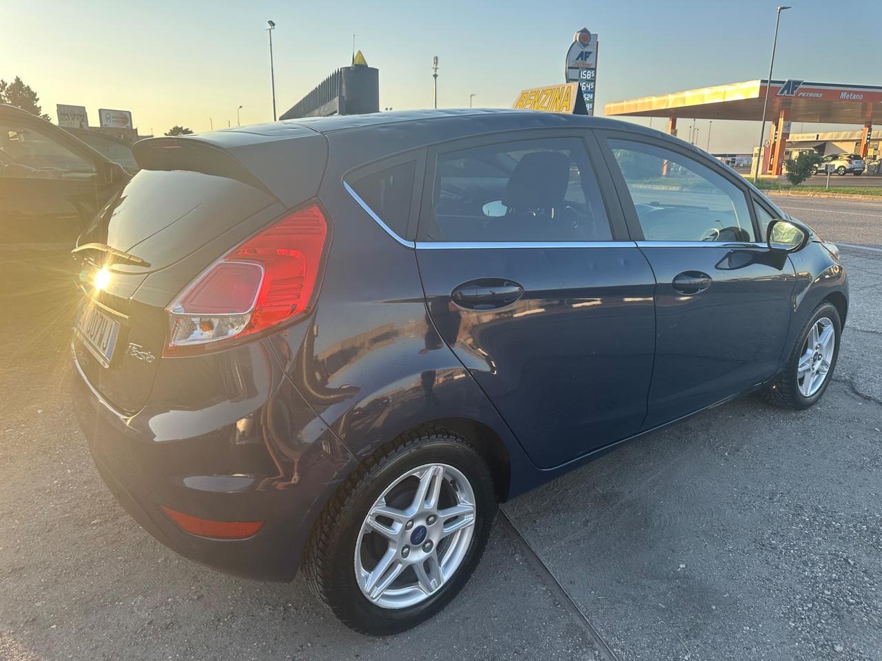 Ford Fiesta 1.2 60CV 5 porte Titanium