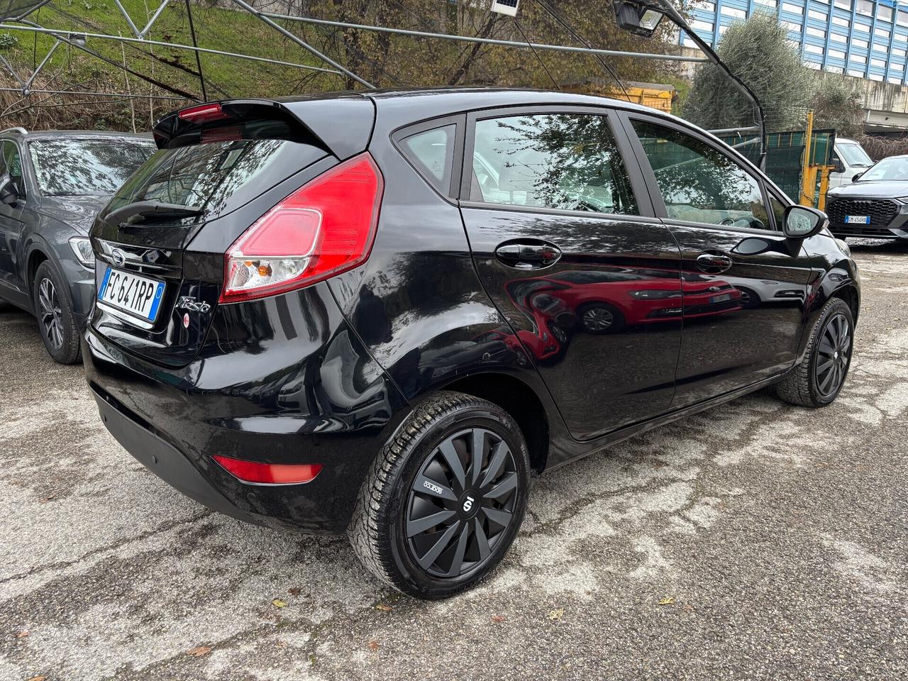 Ford Fiesta 1.4 5 porte GPL OK NEOPATENTATI