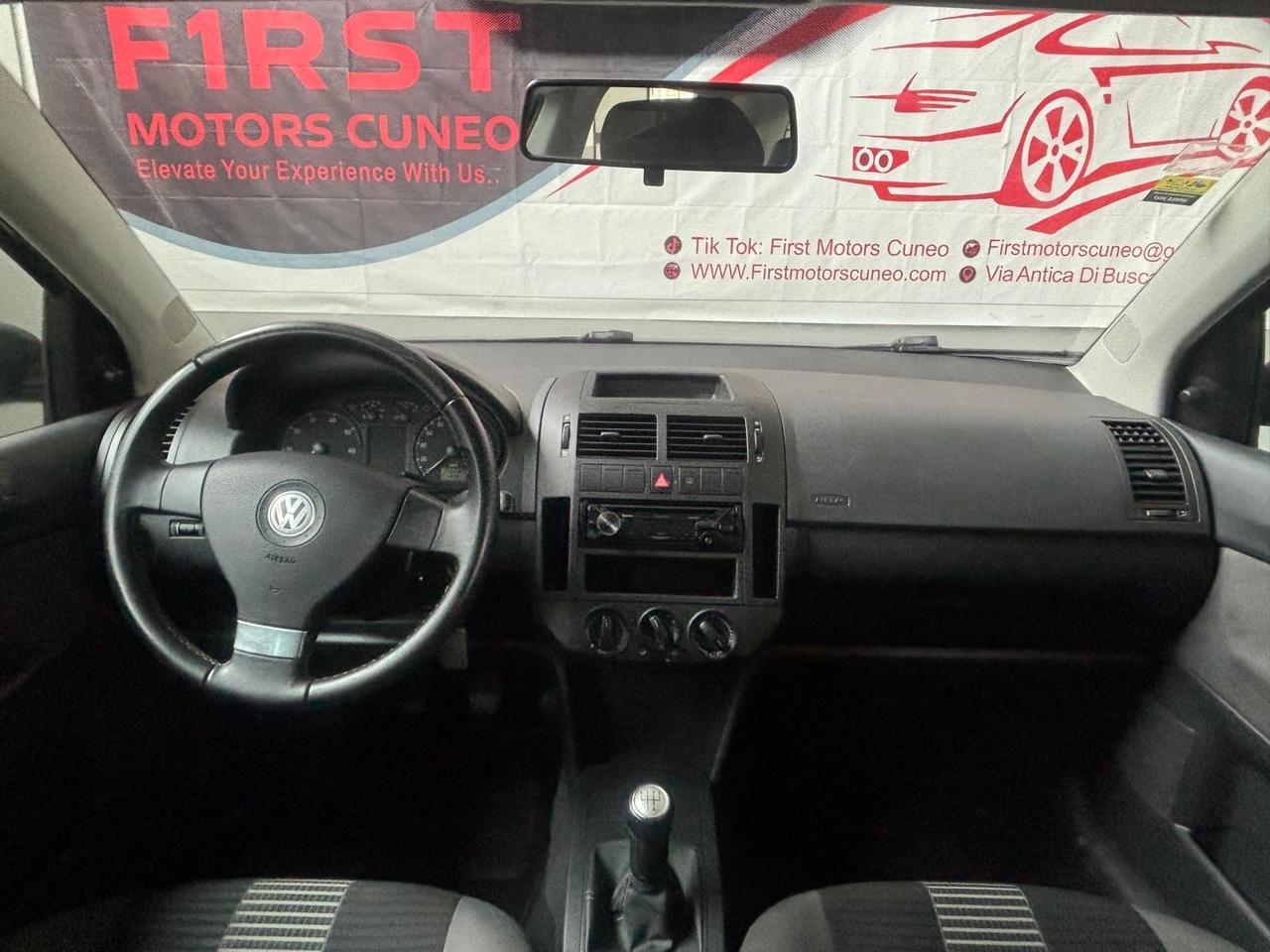 Volkswagen Polo 1.2/70CV 12V 5p. Comfortline