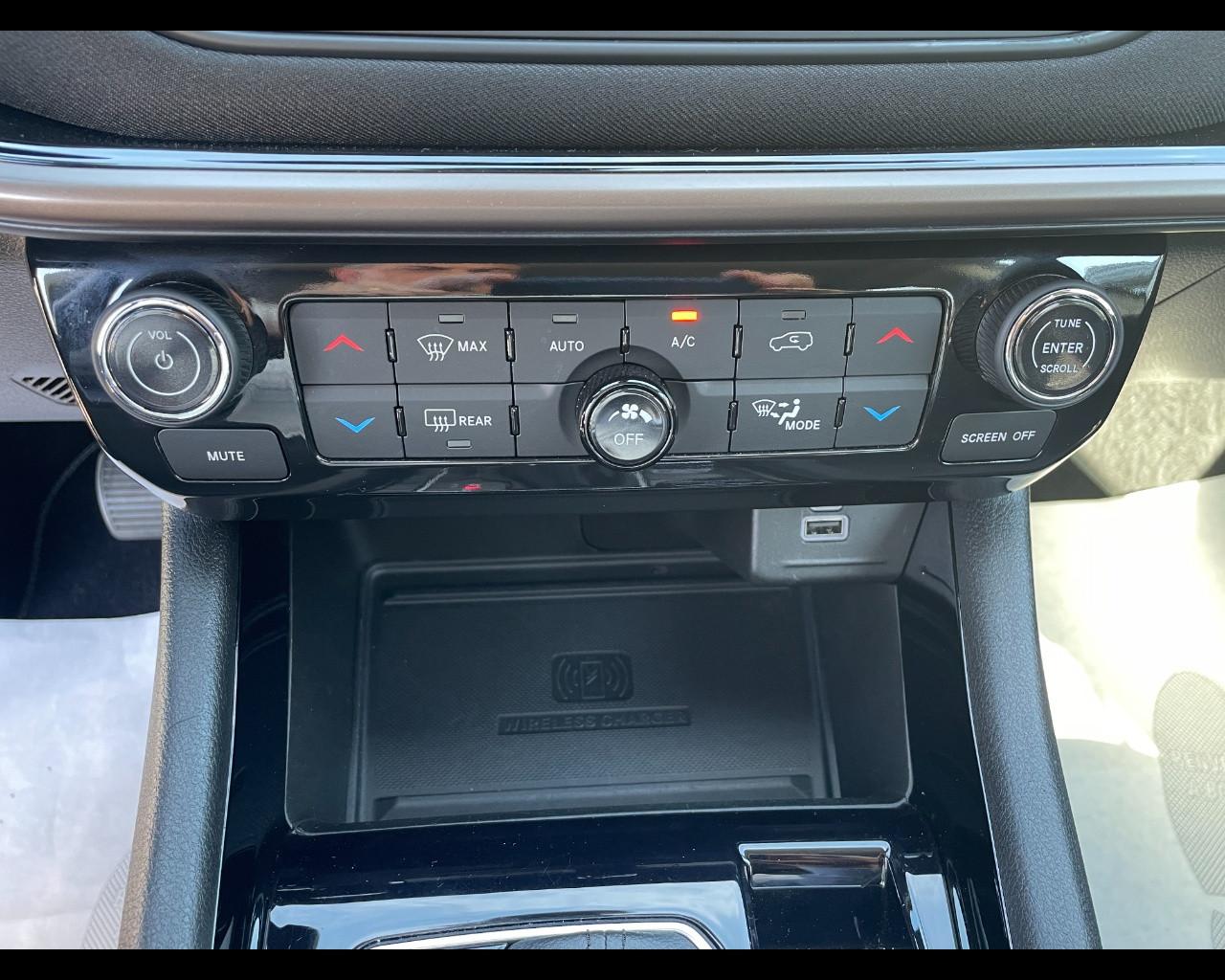 JEEP Compass Plug-In Hybrid My22 Upland 1.3 Turbo T4 Phev 4xe At6 240cv